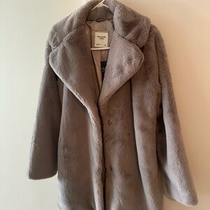 Abercrombie & Fitch Soft Gray Teddy Jacket